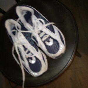 womens ADDIAS TORSION PERFORMANCE SNEAKERS Sz 6.5 WITH ADIPRENE SOLES EUC